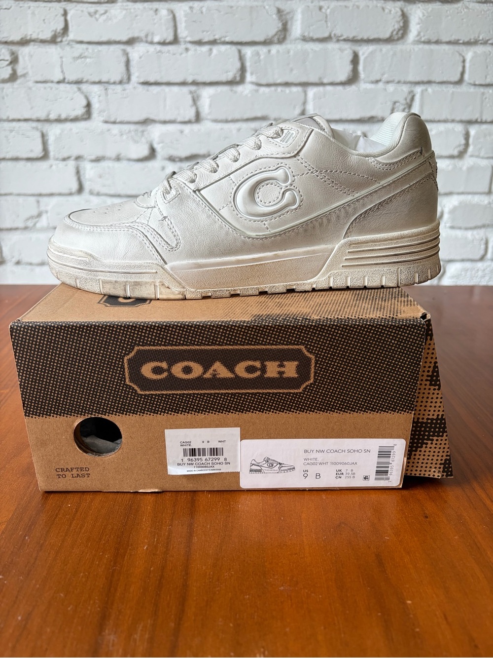 Coach Soho Sneaker Distressed Off-White Leather Sneakers with Signature 'C'